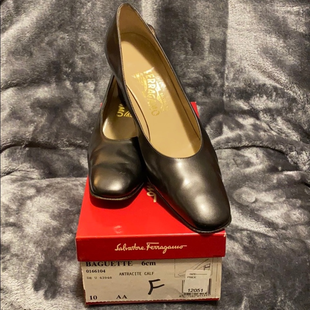 Vintage Salvatore Ferragamo Heels